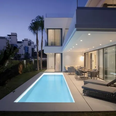 Independientes Modernas Con Piscina Privada Villa Marbella